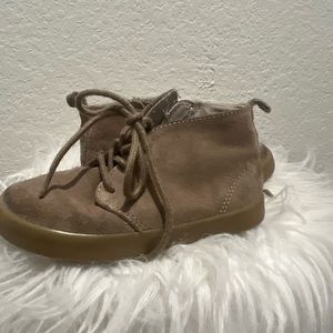 GAP Chukka Suede Shoes